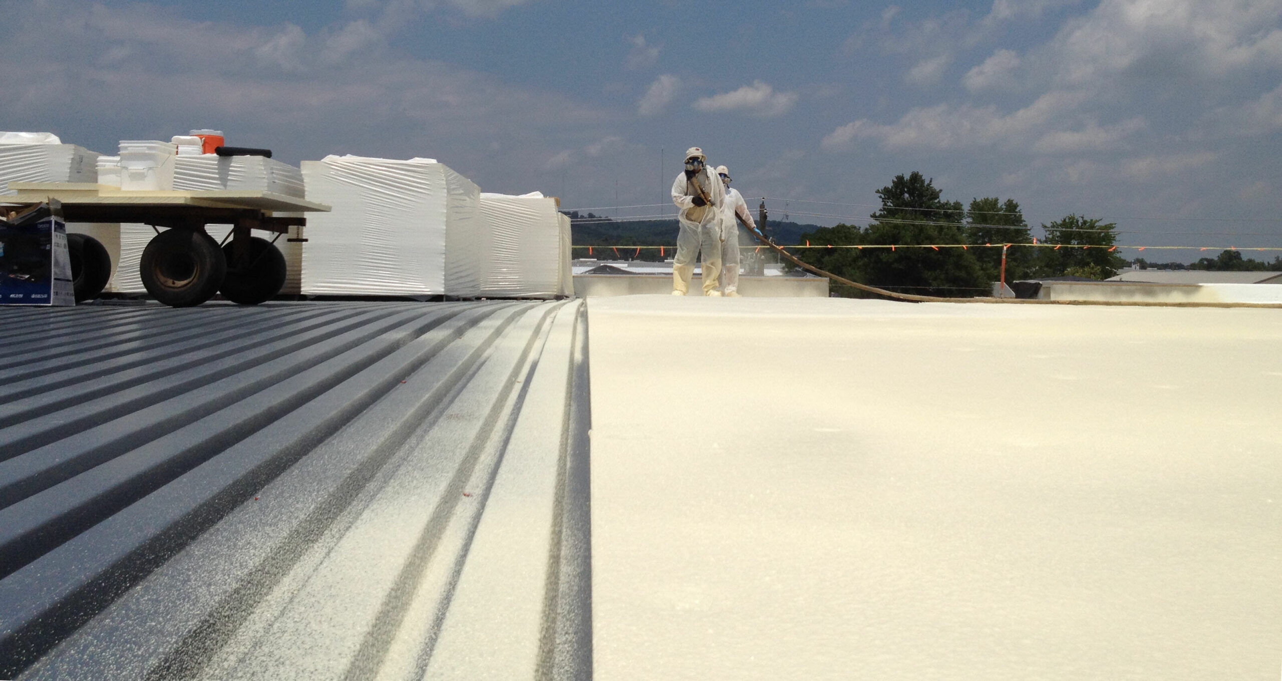 Spray Foam Roofing Insulation Toronto | Eco Spray Insulation